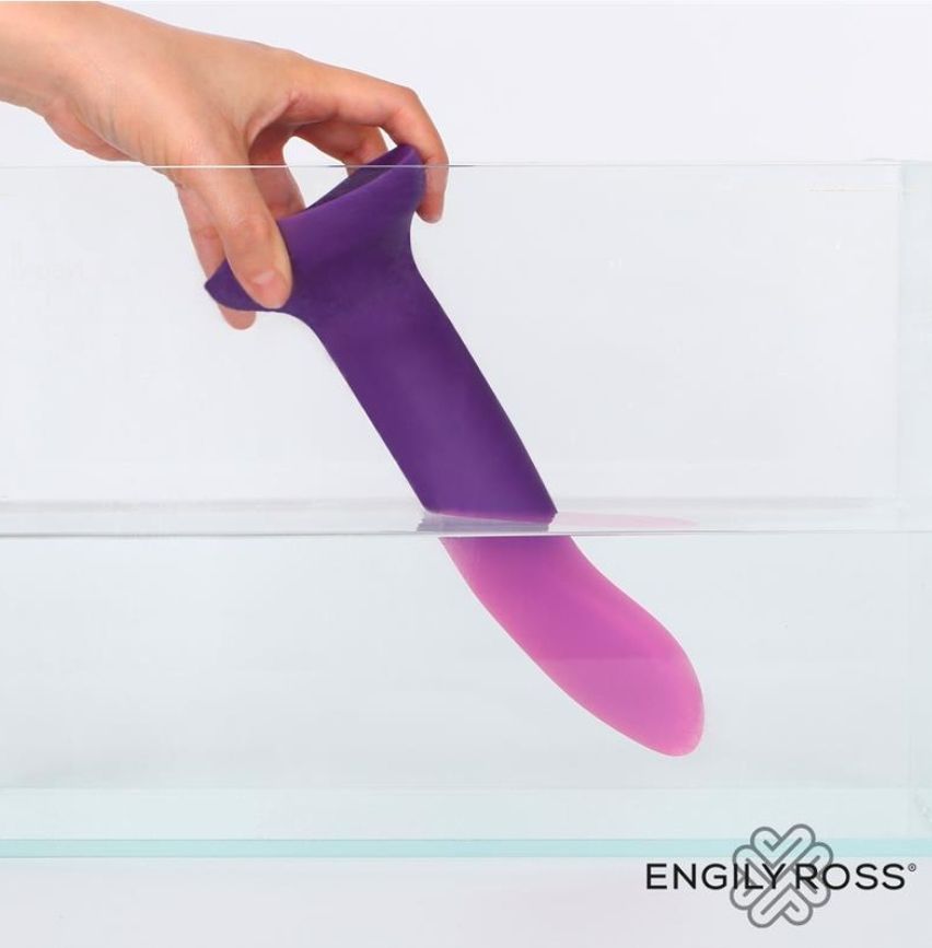 DILDO QUE CAMBIA DE COLOR PÚPURA A ROSA - Imagen 2